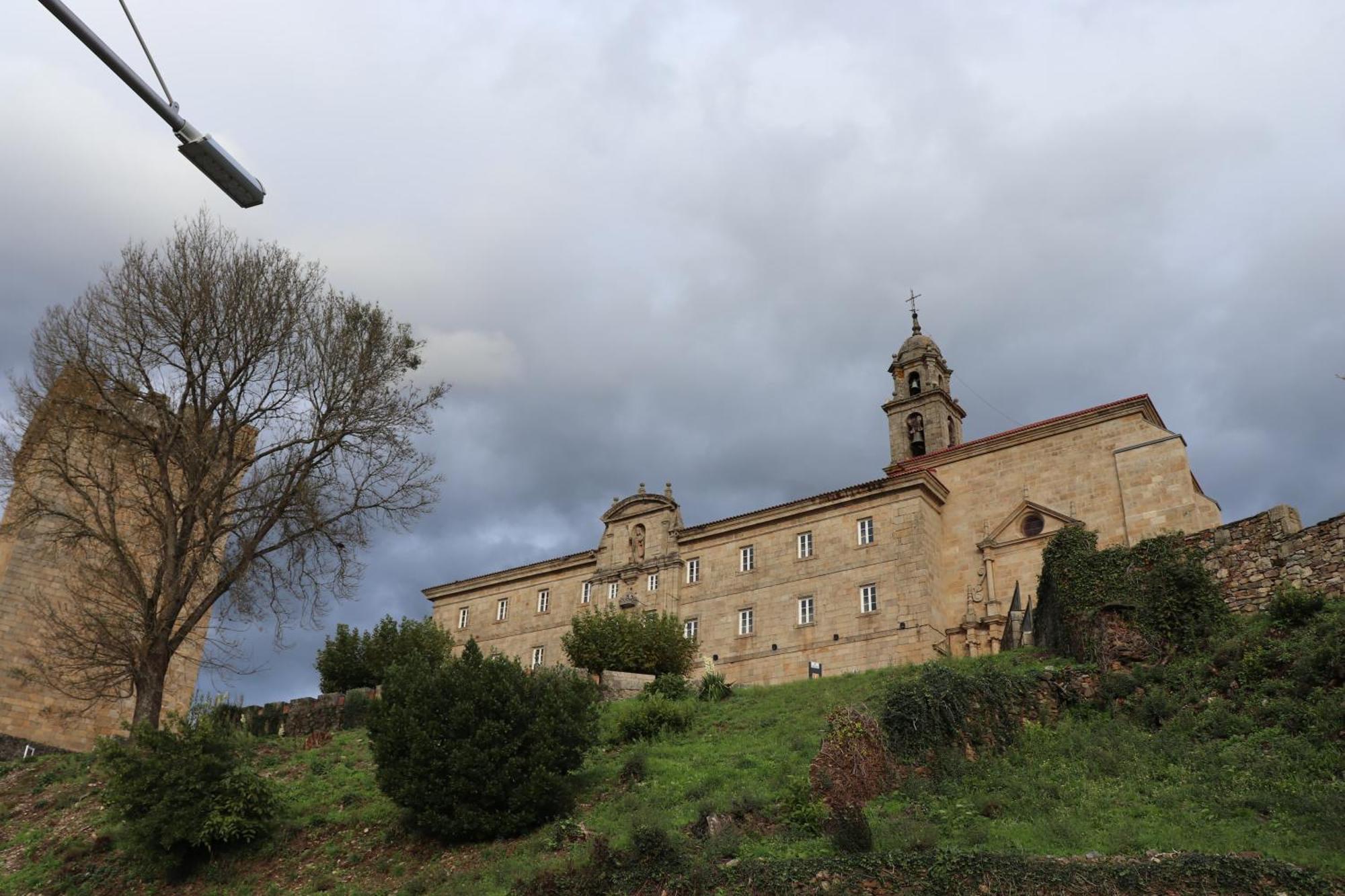 Acogedor Apartamento Ribeira Sacra 蒙福特·德·莱蒙斯 外观 照片
